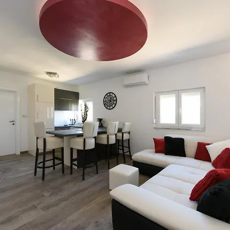 Villa Yes Peace Zadar